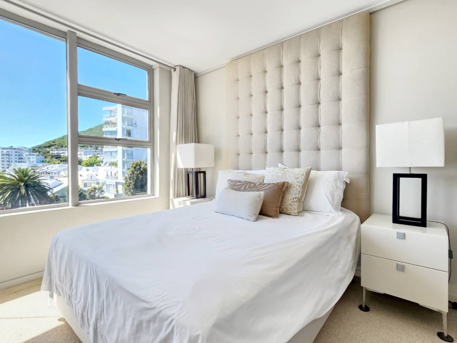 2 Bedroom Property for Sale in Sea Point Western Cape